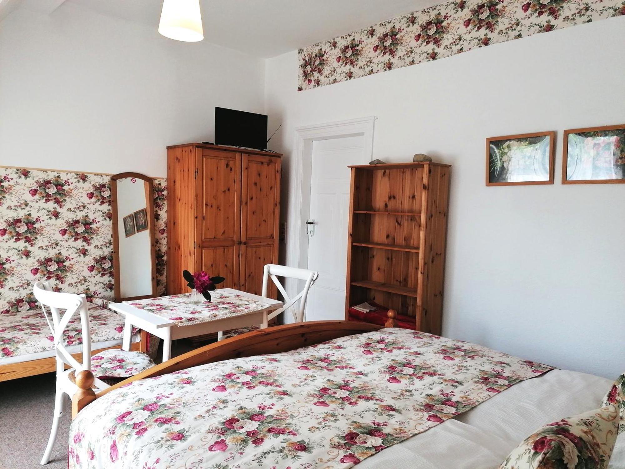 Nichtraucher Taxus Guest house Dresden